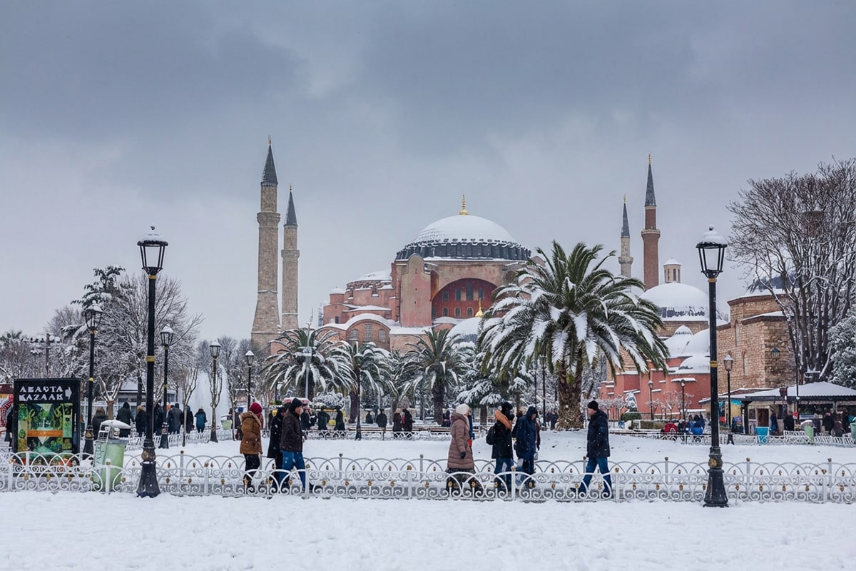 Visiting Hagia Sophia in Winter: Fewer Crowds and Unique Photos